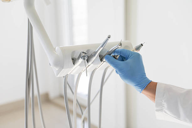 24/7 Emergency Wisdom Tooth Removal experts in Cloverdale, IN